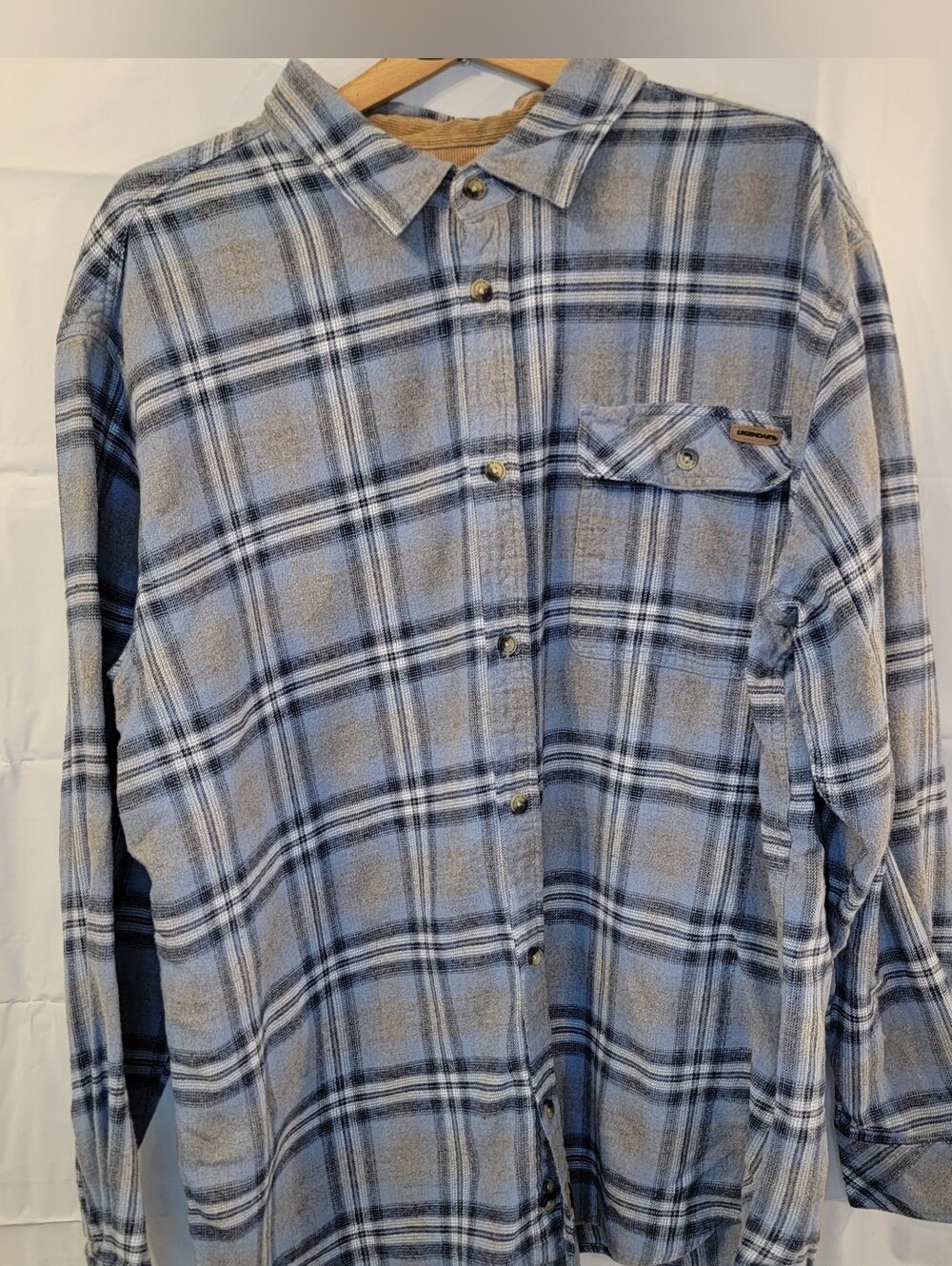 Legendary Whitetails plaid flannel shirt size XXL, Gray/Blue